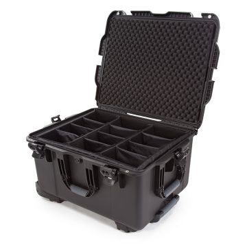 Nanuk 960 Wheeled Case with Padded Dividers