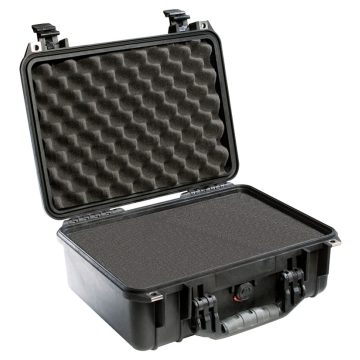 Pelican 1450 Medium Carrying Case with Pick N Pluck Foam