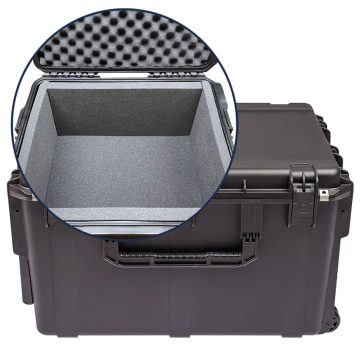 SKB iSeries 3i 3021-18 Wheeled Shipping Case w/ 1 in. Foam Lining