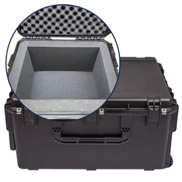 SKB iSeries 3i 3026-15 Wheeled Shipping Case w/ 2 in. Foam Lining