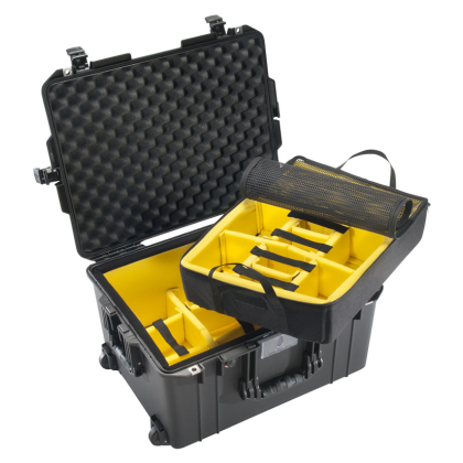Pelican 1607 Air Wheeled Large Case with Padded Dividers
