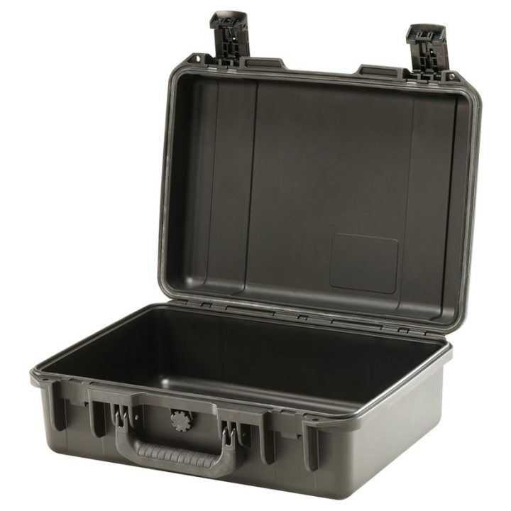 Pelican iM2300 Medium Storm Case with Empty Interior