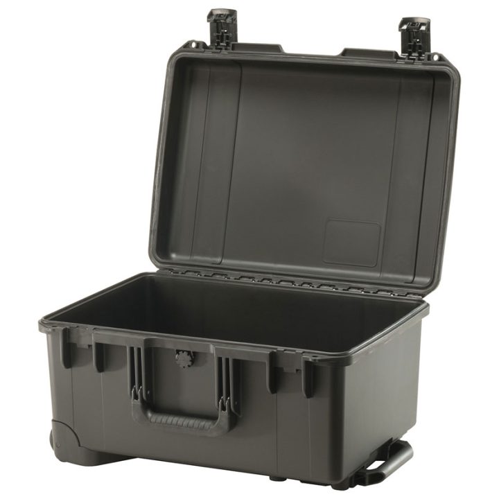 Pelican iM2620 Medium Storm Wheeled Case with Empty Interior