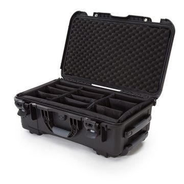Nanuk 935 Wheeled Case with Padded Dividers