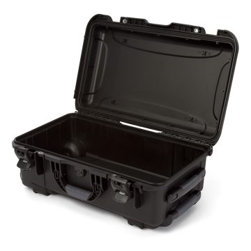 Nanuk 935 Wheeled Case with Empty Interior