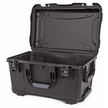 Nanuk 938 Wheeled Case with Empty Interior