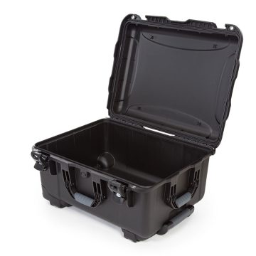 Nanuk 950 Wheeled Case with Empty Interior