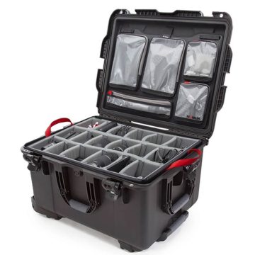 Nanuk 960 Wheeled Case with Padded Dividers and Lid Organizer
