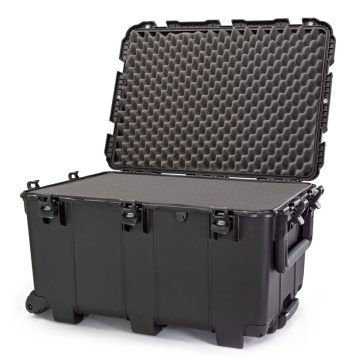 Nanuk 975F Large Pull Handled Wheeled Case with Pick N Pluck Foam