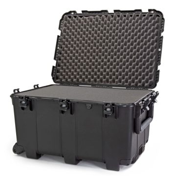 Nanuk 975WF Large Wheeled Case with Pick N Pluck Foam