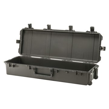 Pelican iM3220 Long Storm Wheeled Case with Empty Interior