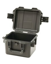 Pelican iM2075 Small Storm Case with Empty Interior
