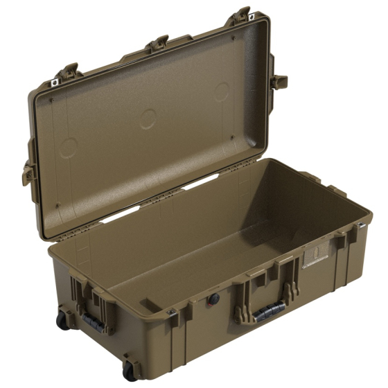 Pelican 1615 Large Air Wheeled Case With No Foam | 1615NF
