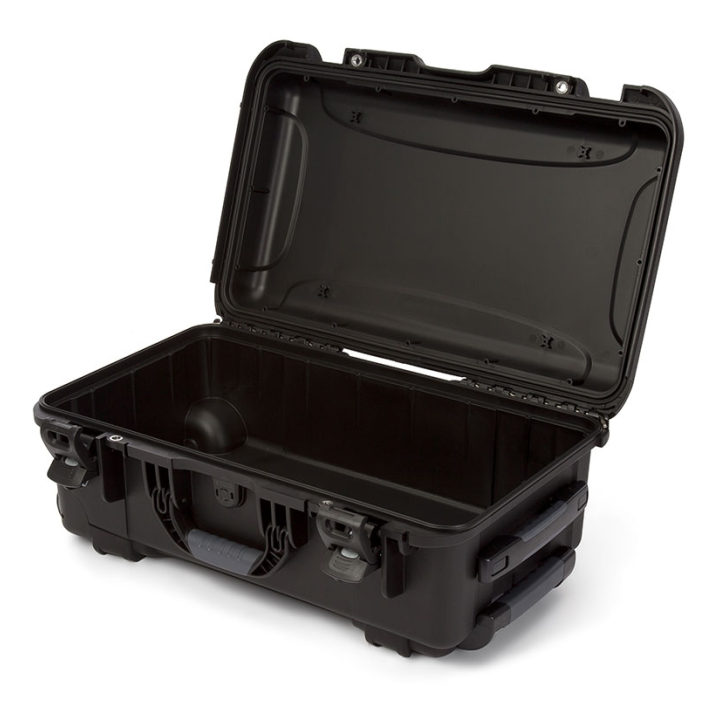 Nanuk 935 Wheeled Case with Empty Interior