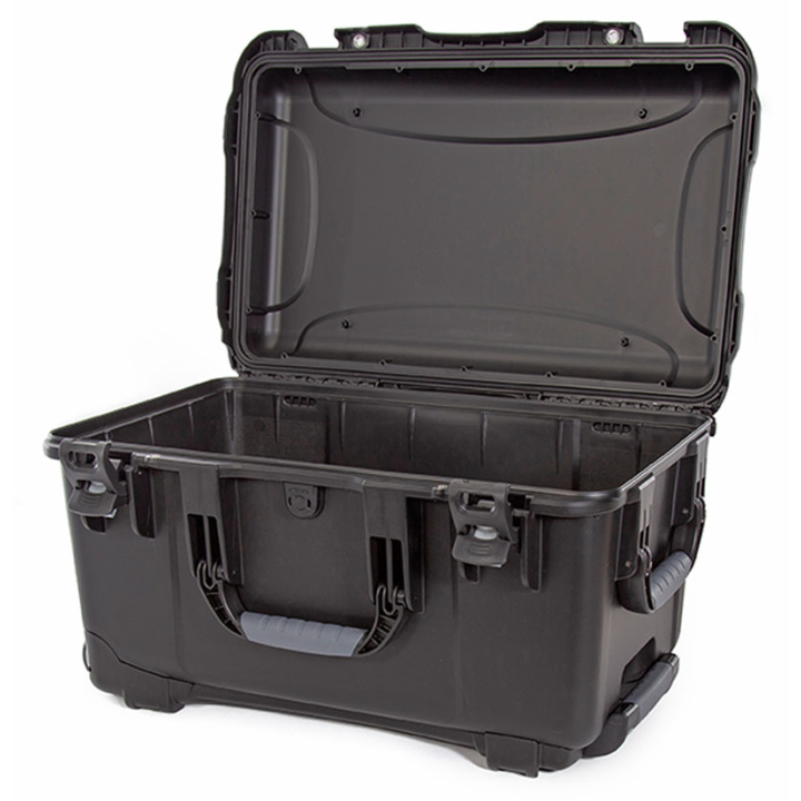 Nanuk 938 Wheeled Case with Empty Interior