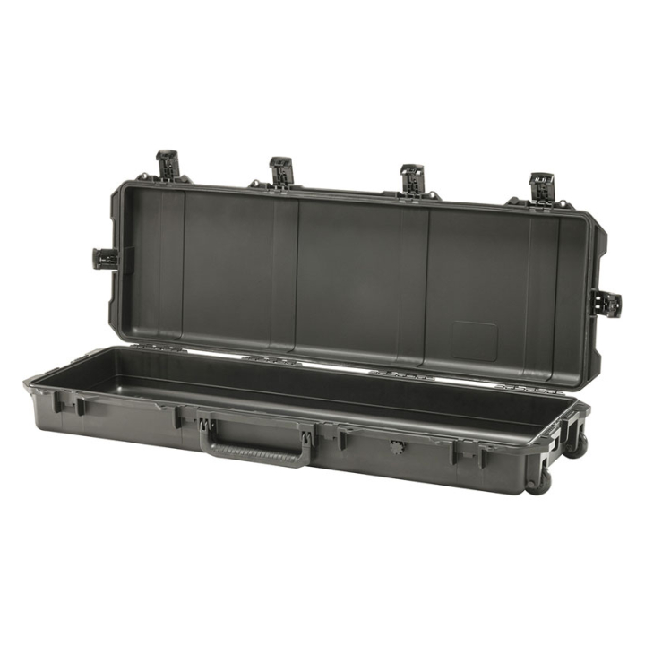 Pelican iM3200 Long Storm Wheeled Case with Empty Interior