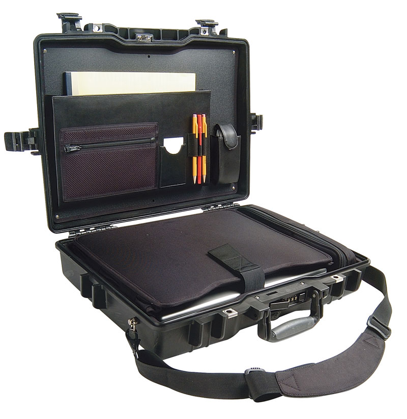 PELICAN 1495CC1 PCハードケース 付属品多数 Pelican 1495 Laptop Protector Case With Specialty Laptop Insert