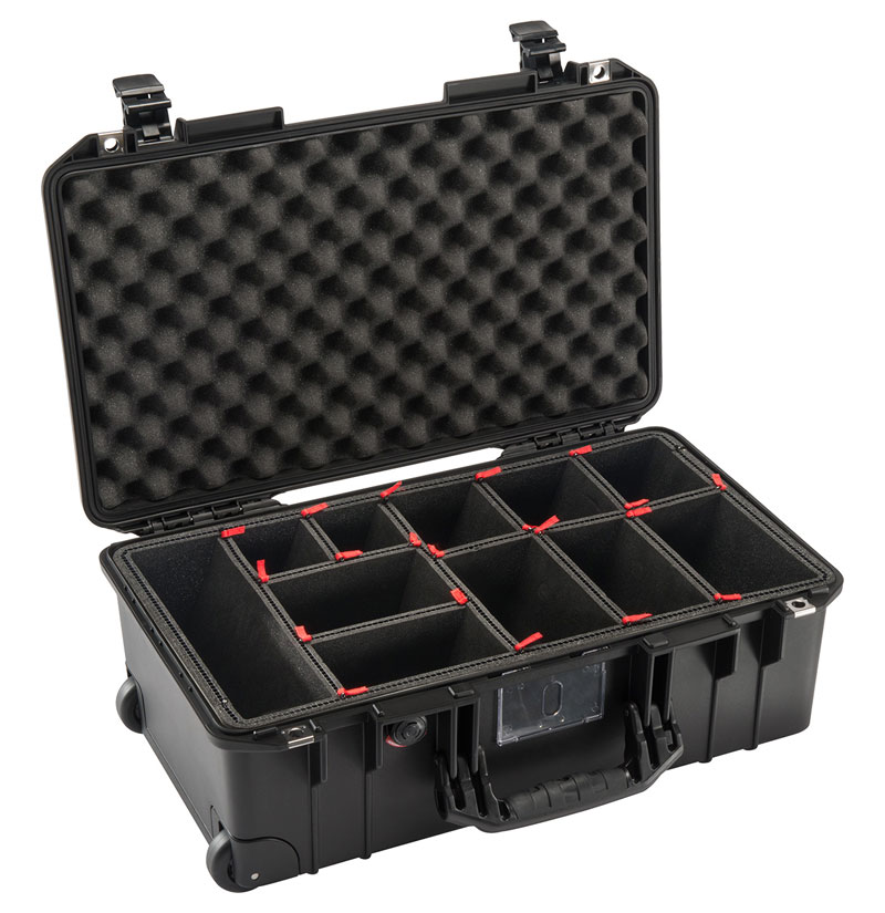 Pelican 1535 Medium Air Wheeled Case With TrekPak Divider System