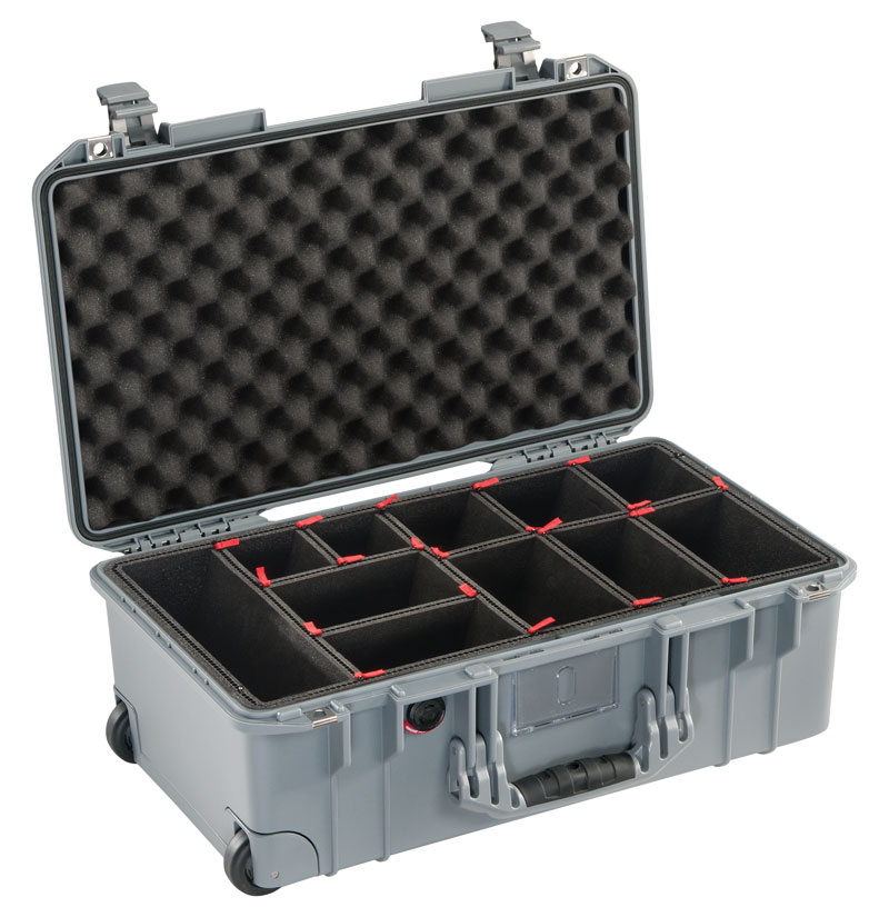 PELICAN AIR 1535 ＆TREKPAK付き Pelican 1535 Medium Air Wheeled Case With TrekPak Divider System